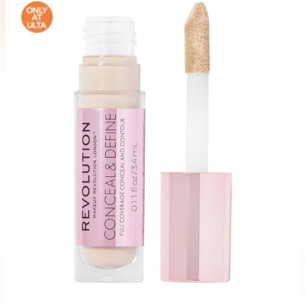 C1 Makeup Revolution Conceal And Define Concealer C1.🌴